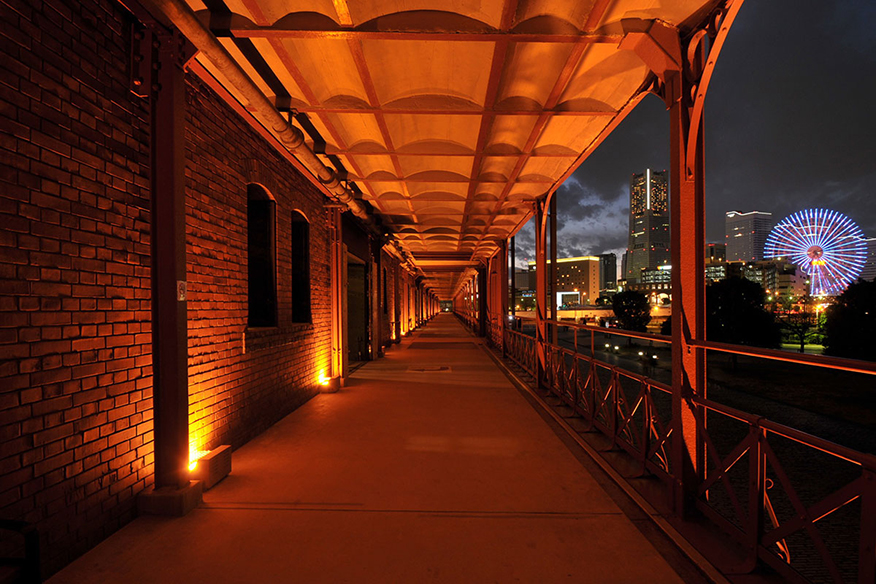 요코하마 아카렌가 창고：2